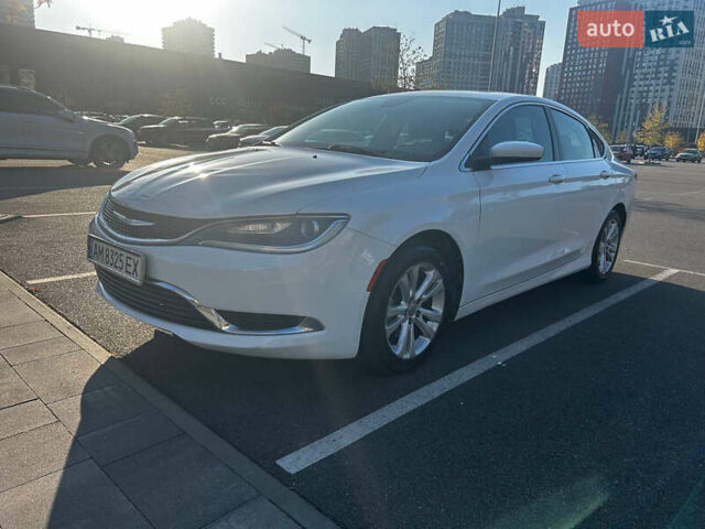 Крайслер 200, объемом двигателя 2.4 л и пробегом 151 тыс. км за 10500 $, фото 1 на Automoto.ua
