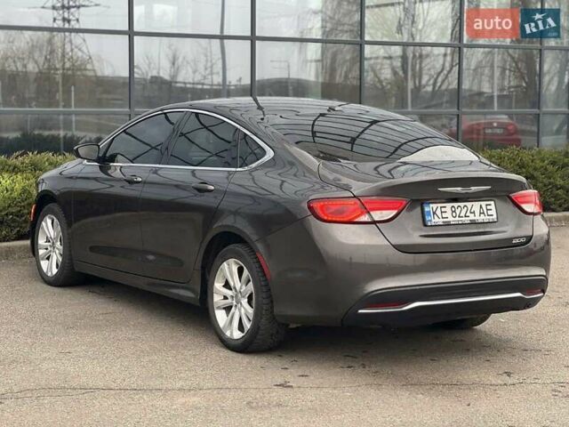Крайслер 200, объемом двигателя 2.4 л и пробегом 207 тыс. км за 9700 $, фото 9 на Automoto.ua