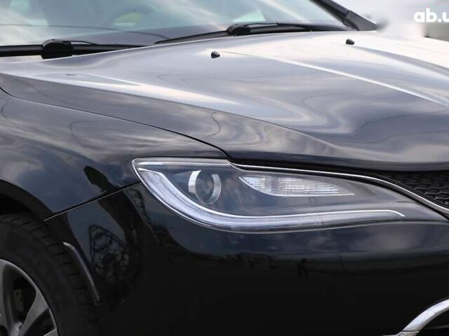 Крайслер 200, объемом двигателя 2.4 л и пробегом 117 тыс. км за 10400 $, фото 3 на Automoto.ua