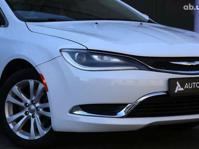 Крайслер 200, объемом двигателя 2.4 л и пробегом 108 тыс. км за 10300 $, фото 3 на Automoto.ua