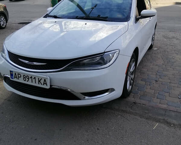 Крайслер 200, об'ємом двигуна 2.4 л та пробігом 226 тис. км за 12500 $, фото 14 на Automoto.ua