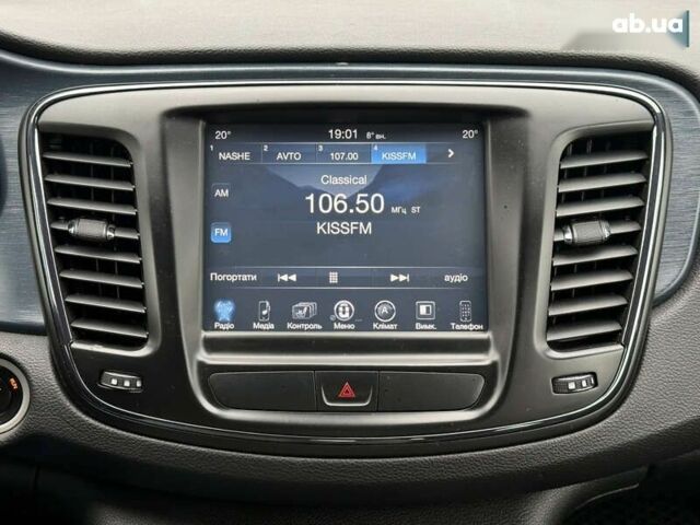 Крайслер 200, об'ємом двигуна 3.6 л та пробігом 204 тис. км за 9900 $, фото 29 на Automoto.ua