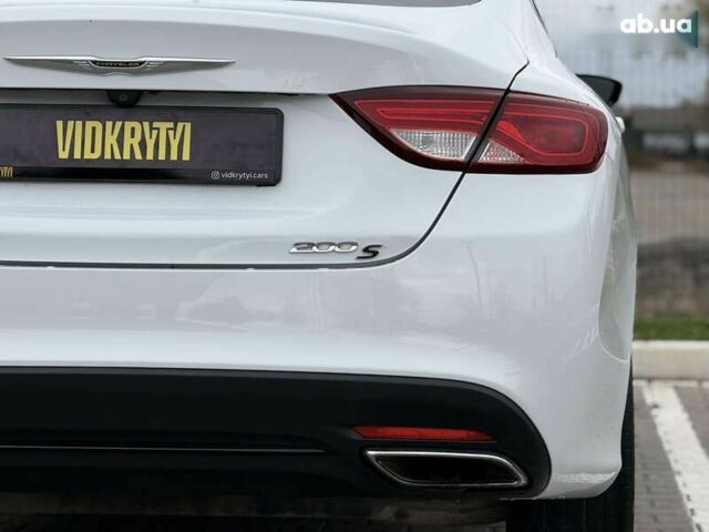 Крайслер 200, об'ємом двигуна 3.6 л та пробігом 204 тис. км за 9900 $, фото 19 на Automoto.ua