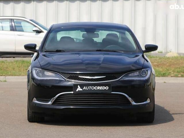 Крайслер 200, объемом двигателя 2.4 л и пробегом 117 тыс. км за 10400 $, фото 1 на Automoto.ua