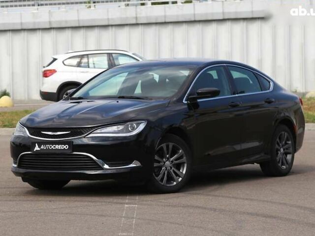 Крайслер 200 2015 в Киеве на Automoto.ua Крайслер 200, объемом двигателя 2.4 л и пробегом 117 тыс. км за 10000 $, фото 2 на Automoto.ua