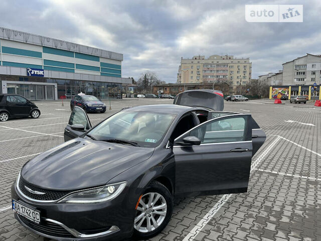 Крайслер 200, об'ємом двигуна 2.4 л та пробігом 109 тис. км за 9500 $, фото 10 на Automoto.ua