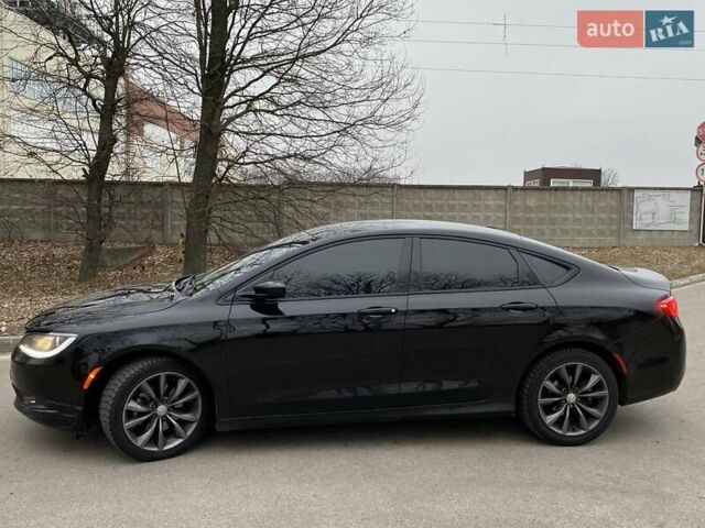 Крайслер 200, об'ємом двигуна 2.36 л та пробігом 258 тис. км за 10000 $, фото 11 на Automoto.ua