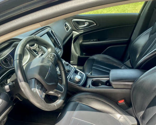 Крайслер 200, об'ємом двигуна 2.36 л та пробігом 132 тис. км за 10900 $, фото 10 на Automoto.ua