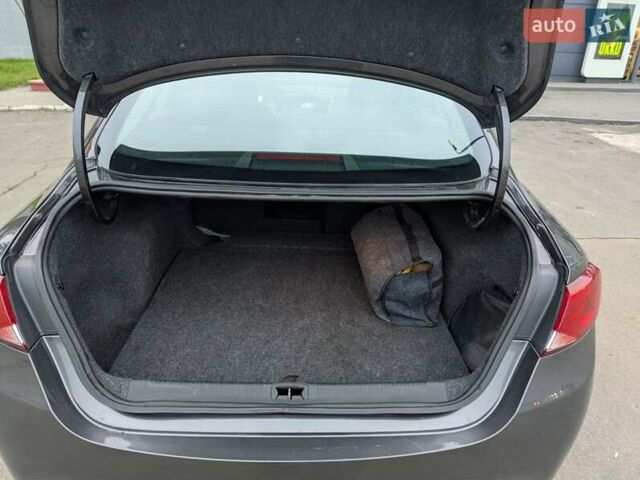 Серый Крайслер 200, объемом двигателя 2.4 л и пробегом 173 тыс. км за 10300 $, фото 17 на Automoto.ua