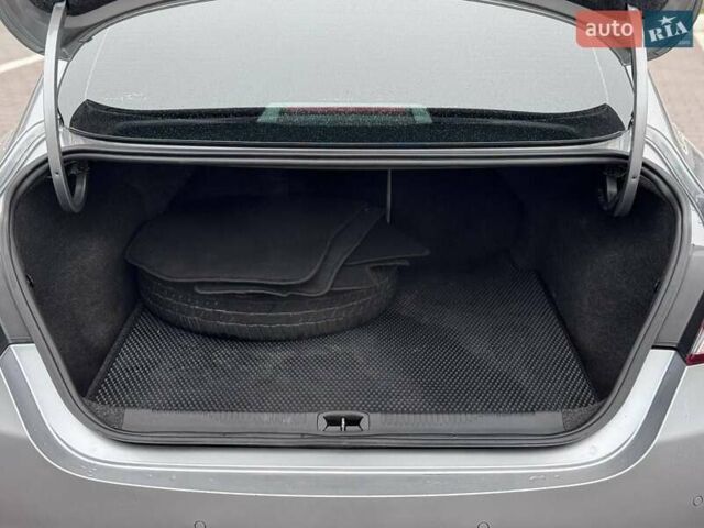 Сірий Крайслер 200, об'ємом двигуна 3.61 л та пробігом 184 тис. км за 12600 $, фото 21 на Automoto.ua