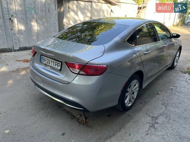 Сірий Крайслер 200, об'ємом двигуна 2.4 л та пробігом 210 тис. км за 8500 $, фото 3 на Automoto.ua