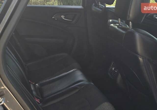 Серый Крайслер 200, объемом двигателя 2.4 л и пробегом 195 тыс. км за 10900 $, фото 10 на Automoto.ua