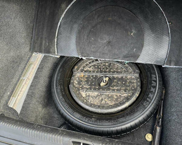 Сірий Крайслер 200, об'ємом двигуна 2.4 л та пробігом 300 тис. км за 7700 $, фото 9 на Automoto.ua