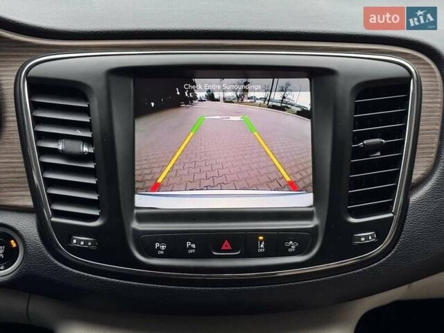 Сірий Крайслер 200, об'ємом двигуна 3.61 л та пробігом 184 тис. км за 12600 $, фото 26 на Automoto.ua