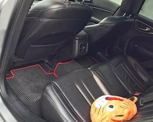 Сірий Крайслер 200, об'ємом двигуна 2.4 л та пробігом 215 тис. км за 12200 $, фото 3 на Automoto.ua