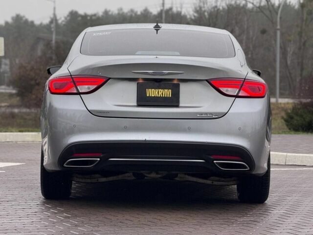 Сірий Крайслер 200, об'ємом двигуна 3.6 л та пробігом 184 тис. км за 12600 $, фото 6 на Automoto.ua