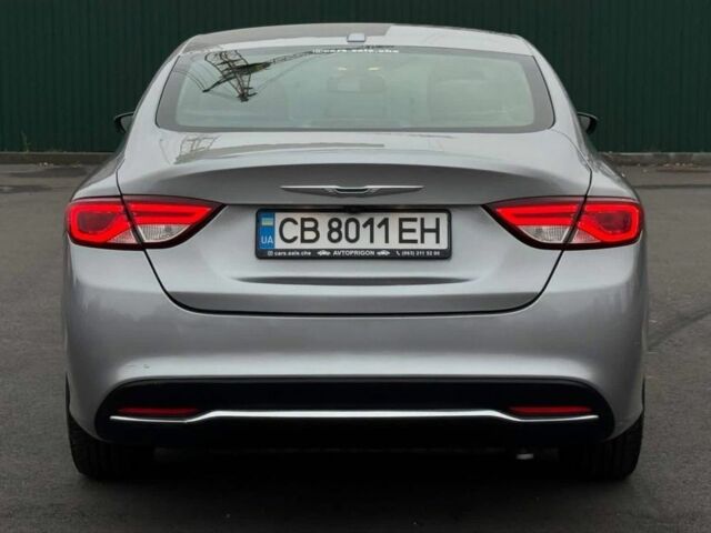 Сірий Крайслер 200, об'ємом двигуна 2.4 л та пробігом 250 тис. км за 6900 $, фото 3 на Automoto.ua