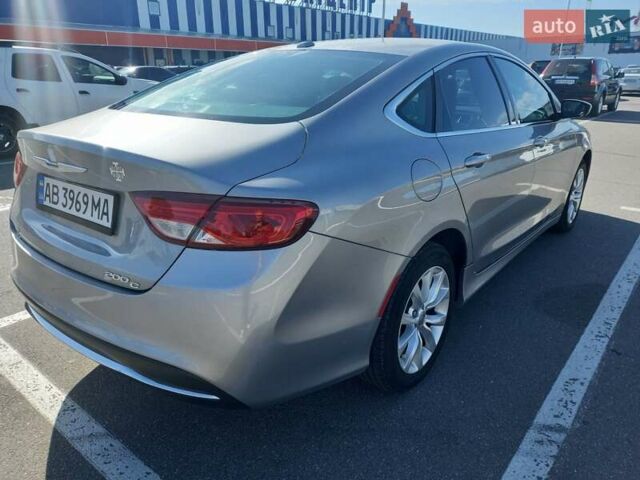 Сірий Крайслер 200, об'ємом двигуна 2.36 л та пробігом 199 тис. км за 8100 $, фото 14 на Automoto.ua