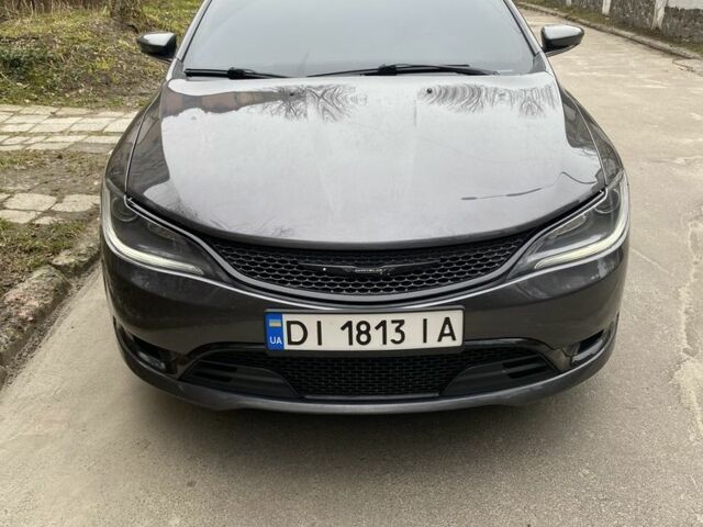 Серый Крайслер 200, объемом двигателя 2.4 л и пробегом 165 тыс. км за 12200 $, фото 3 на Automoto.ua
