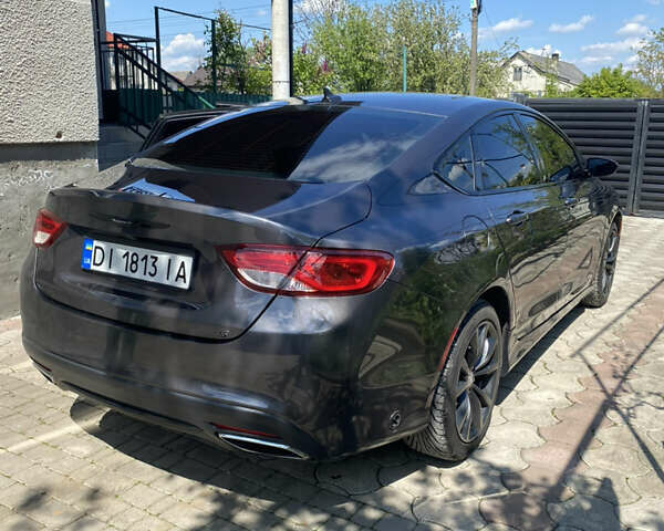 Серый Крайслер 200, объемом двигателя 2.4 л и пробегом 165 тыс. км за 12200 $, фото 6 на Automoto.ua