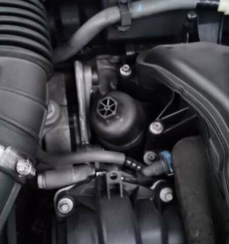 Серый Крайслер 200, объемом двигателя 3.6 л и пробегом 206 тыс. км за 12000 $, фото 8 на Automoto.ua