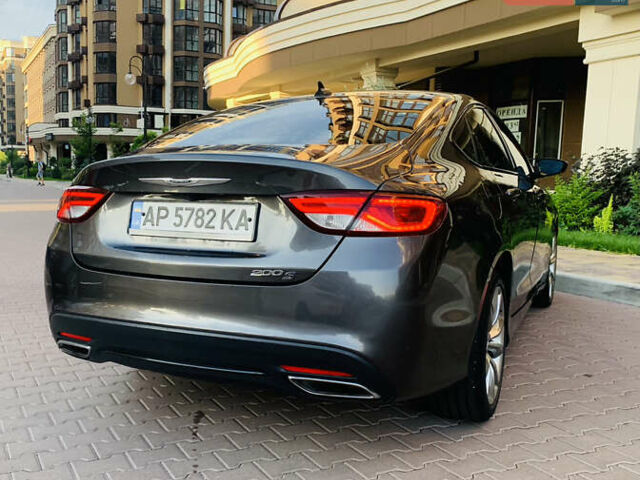 Серый Крайслер 200, объемом двигателя 2.36 л и пробегом 111 тыс. км за 10200 $, фото 35 на Automoto.ua