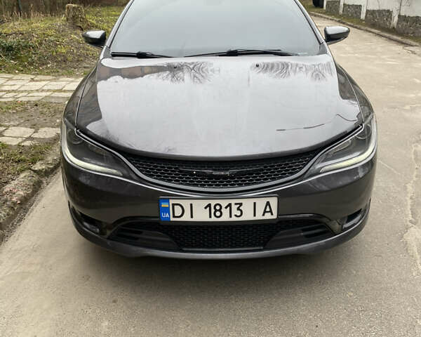 Серый Крайслер 200, объемом двигателя 2.4 л и пробегом 165 тыс. км за 12200 $, фото 9 на Automoto.ua