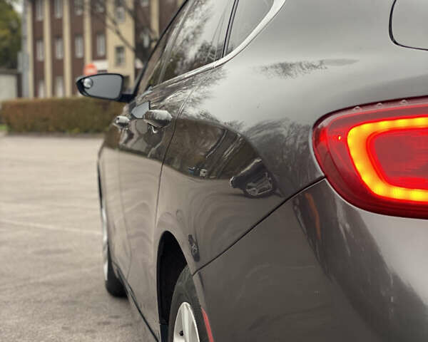 Сірий Крайслер 200, об'ємом двигуна 2.36 л та пробігом 257 тис. км за 9600 $, фото 8 на Automoto.ua