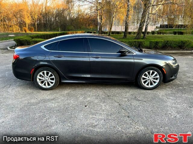 Сірий Крайслер 200, об'ємом двигуна 24 л та пробігом 203 тис. км за 8900 $, фото 4 на Automoto.ua