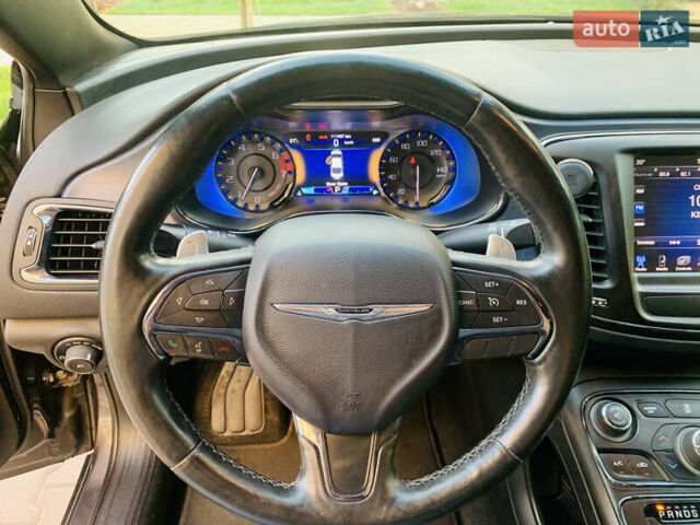 Серый Крайслер 200, объемом двигателя 2.36 л и пробегом 111 тыс. км за 10200 $, фото 48 на Automoto.ua