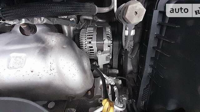 Сірий Крайслер 200, об'ємом двигуна 2.4 л та пробігом 67 тис. км за 10900 $, фото 103 на Automoto.ua