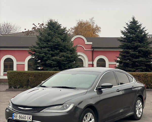 Сірий Крайслер 200, об'ємом двигуна 2.36 л та пробігом 257 тис. км за 9600 $, фото 1 на Automoto.ua