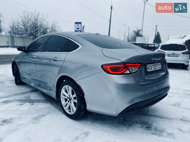 Сірий Крайслер 200, об'ємом двигуна 2.36 л та пробігом 278 тис. км за 8900 $, фото 1 на Automoto.ua
