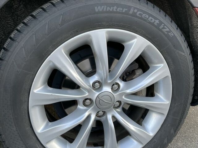 Сірий Крайслер 200, об'ємом двигуна 0.24 л та пробігом 205 тис. км за 8900 $, фото 13 на Automoto.ua