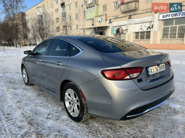 Серый Крайслер 200, объемом двигателя 2.36 л и пробегом 267 тыс. км за 8000 $, фото 16 на Automoto.ua