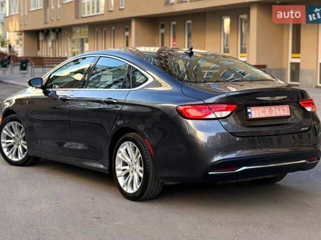 Сірий Крайслер 200, об'ємом двигуна 2.4 л та пробігом 117 тис. км за 10500 $, фото 3 на Automoto.ua