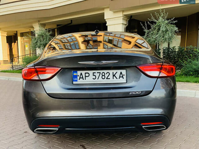 Серый Крайслер 200, объемом двигателя 2.36 л и пробегом 111 тыс. км за 10200 $, фото 33 на Automoto.ua