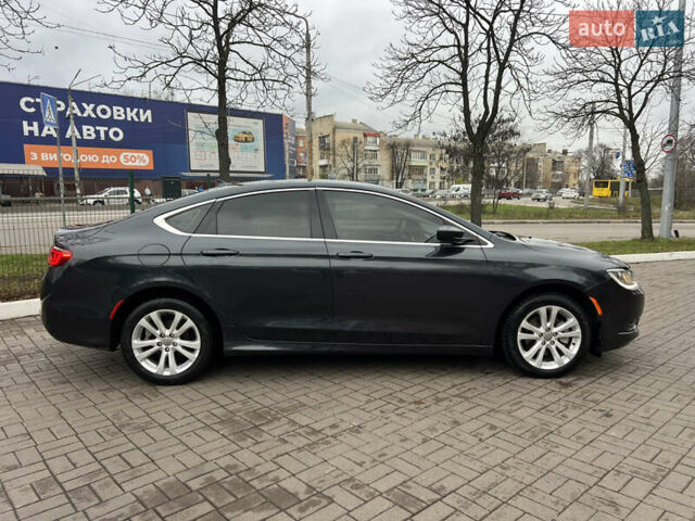 Серый Крайслер 200, объемом двигателя 2.36 л и пробегом 200 тыс. км за 10900 $, фото 6 на Automoto.ua