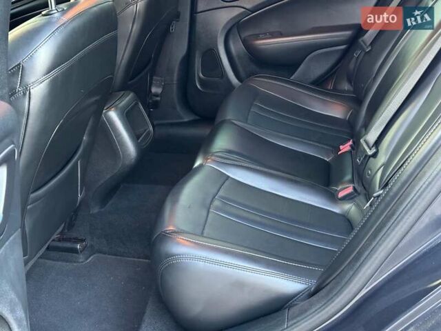 Сірий Крайслер 200, об'ємом двигуна 2.4 л та пробігом 145 тис. км за 10640 $, фото 19 на Automoto.ua