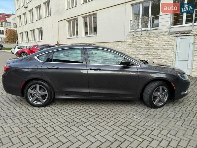 Сірий Крайслер 200, об'ємом двигуна 2.4 л та пробігом 109 тис. км за 11500 $, фото 15 на Automoto.ua