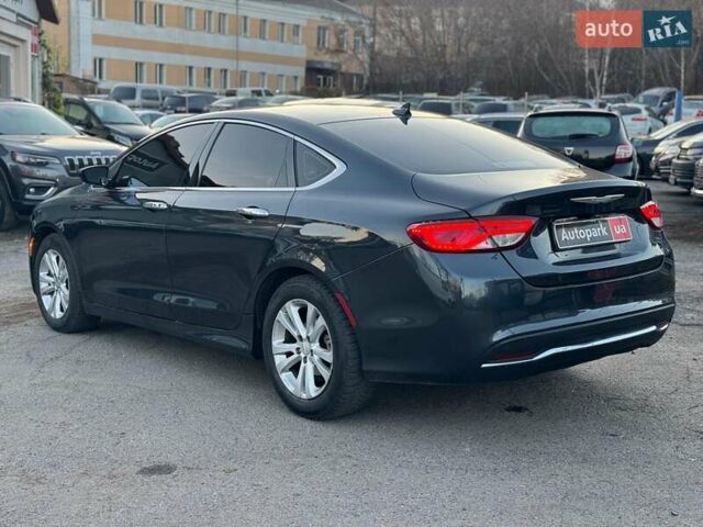 Сірий Крайслер 200, об'ємом двигуна 2.4 л та пробігом 145 тис. км за 10640 $, фото 8 на Automoto.ua