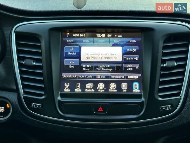 Сірий Крайслер 200, об'ємом двигуна 2.4 л та пробігом 145 тис. км за 10640 $, фото 27 на Automoto.ua