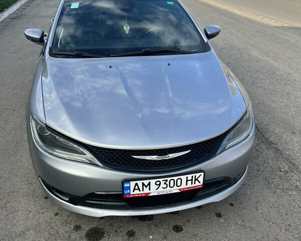 Серый Крайслер 200, объемом двигателя 3.61 л и пробегом 156 тыс. км за 10800 $, фото 15 на Automoto.ua