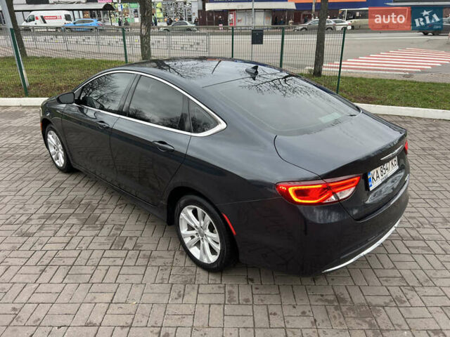 Серый Крайслер 200, объемом двигателя 2.36 л и пробегом 200 тыс. км за 10900 $, фото 14 на Automoto.ua