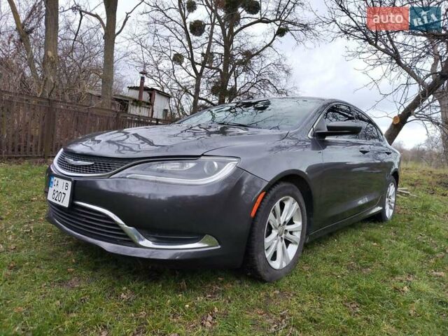 Сірий Крайслер 200, об'ємом двигуна 2.4 л та пробігом 173 тис. км за 9800 $, фото 7 на Automoto.ua