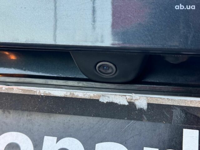 Серый Крайслер 200, объемом двигателя 2.4 л и пробегом 145 тыс. км за 10640 $, фото 7 на Automoto.ua