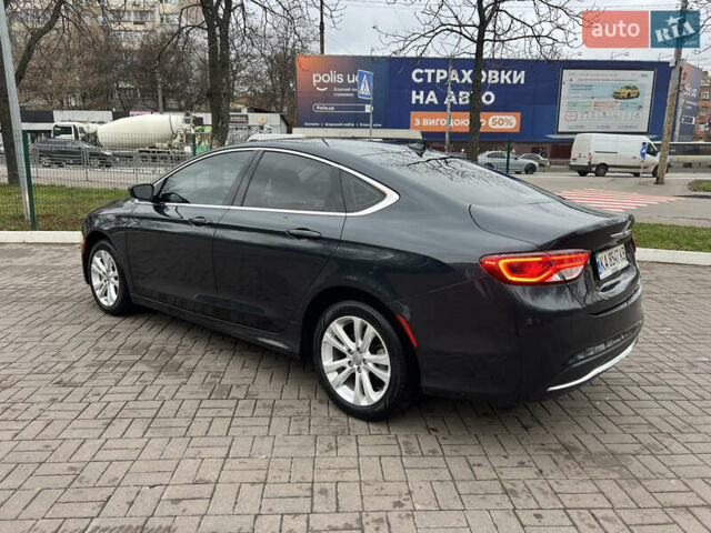 Серый Крайслер 200, объемом двигателя 2.36 л и пробегом 200 тыс. км за 10900 $, фото 12 на Automoto.ua