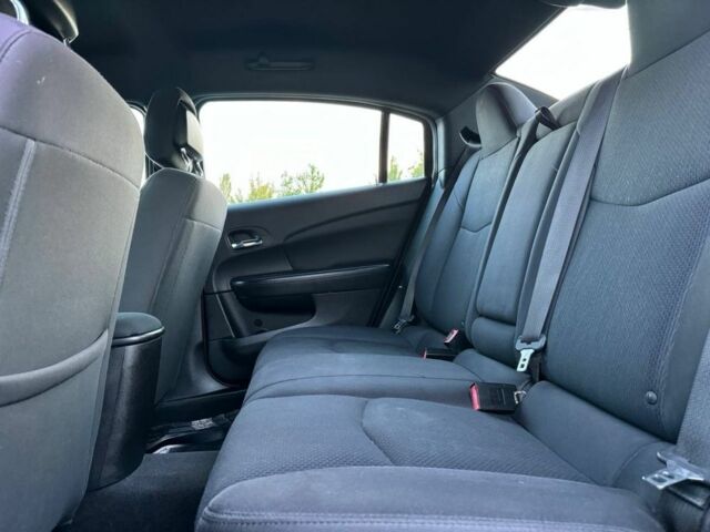 Синий Крайслер 200, объемом двигателя 0 л и пробегом 154 тыс. км за 7200 $, фото 17 на Automoto.ua