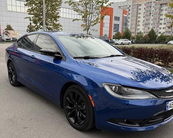 Крайслер 200 2014 у Дніпро (Дніпропетровську) на Automoto.ua Синій Крайслер 200, об'ємом двигуна 2.36 л та пробігом 175 тис. км за 9999 $, фото 1 на Automoto.ua