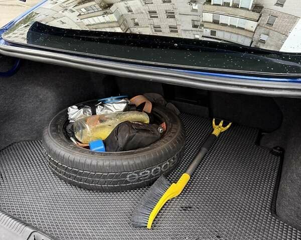 Крайслер 200 2014 у Дніпро (Дніпропетровську) на Automoto.ua Синій Крайслер 200, об'ємом двигуна 2.36 л та пробігом 175 тис. км за 9999 $, фото 16 на Automoto.ua